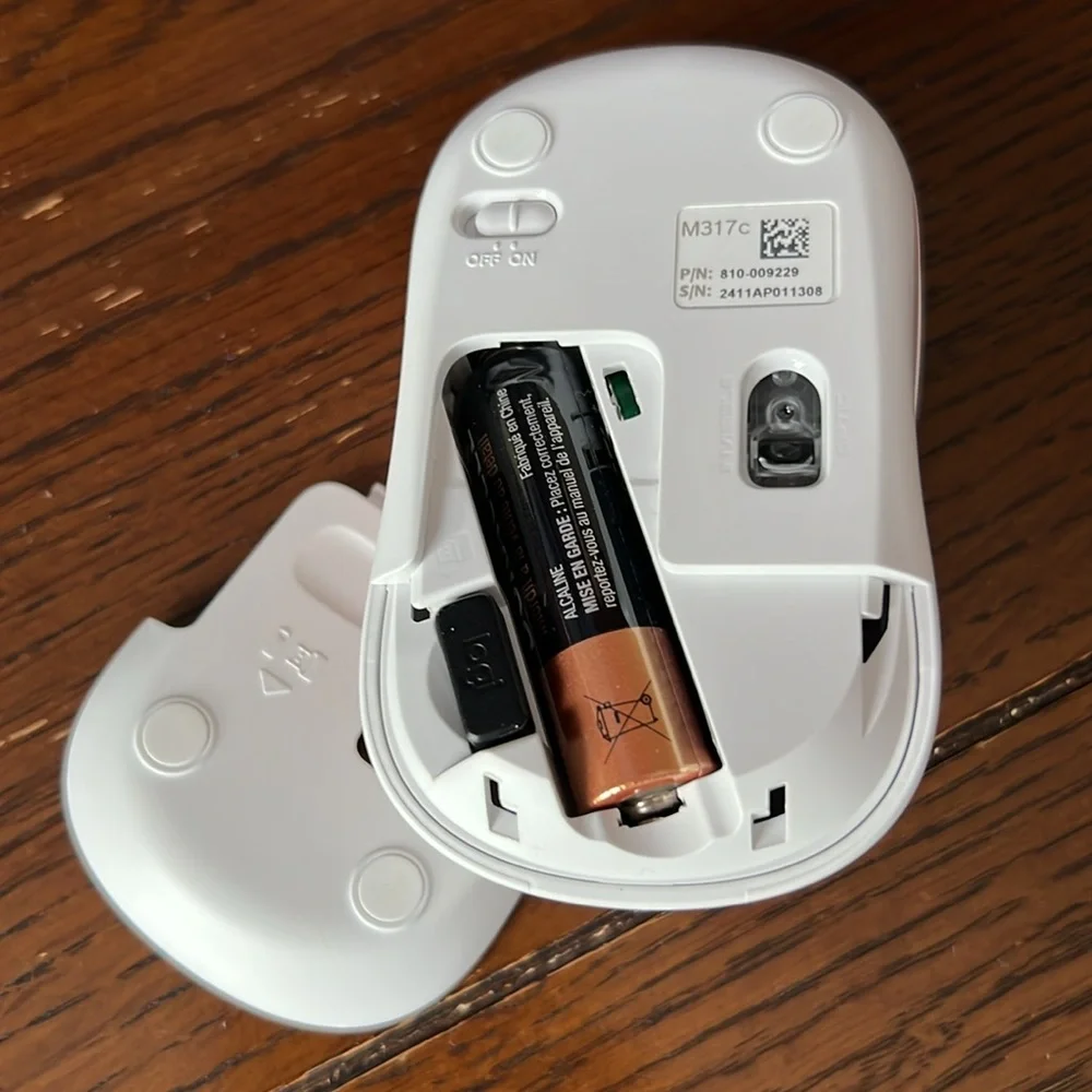 Logi Wireless Mouse 🐁